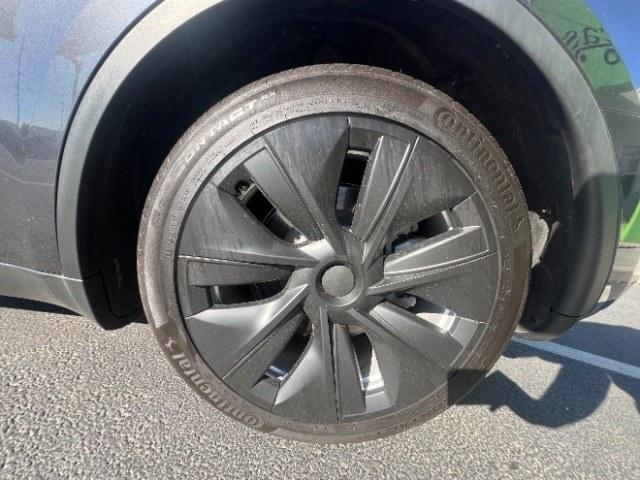 2024 Stealth Grey /Black Tesla Model Y Long Range Dual Motor All-Wheel Drive (7SAYGAEE8RF) with an ELECTRIC engine, Electric transmission, located at 1865 East Red Hills Pkwy, St. George, 84770, (435) 628-0023, 37.120850, -113.543640 - Excellent Tesla Model Y Long Range All Wheel Drive , 7 Seats HW4!, Interior and exterior in great condition. Small scratches and dings as pictured. Every Tesla we sell has had cabin air filter replaced, radiator cleaned, fluids topped AND comes with a mobile charging kit! Battery is healthy and ge- Photo#13