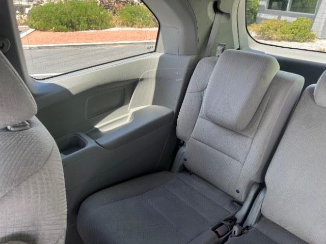 2016 Lunar Silver Metallic /Truffle Honda Odyssey LX (5FNRL5H24GB) with an 3.5L V-6 i-VTEC variable valve control engine, Automatic transmission, located at 940 North Main Street, Cedar City, UT, 84720, (435) 628-0023, 37.692936, -113.061897 - We specialize in helping ALL people get the best financing available. No matter your credit score, good, bad or none we can get you an amazing rate. Had a bankruptcy, divorce, or repossessions? We give you the green light to get your credit back on the road. Low down and affordable payments that fit- Photo#23
