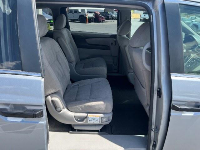2016 Lunar Silver Metallic /Truffle Honda Odyssey LX (5FNRL5H24GB) with an 3.5L V-6 i-VTEC variable valve control engine, Automatic transmission, located at 940 North Main Street, Cedar City, UT, 84720, (435) 628-0023, 37.692936, -113.061897 - We specialize in helping ALL people get the best financing available. No matter your credit score, good, bad or none we can get you an amazing rate. Had a bankruptcy, divorce, or repossessions? We give you the green light to get your credit back on the road. Low down and affordable payments that fit- Photo#25