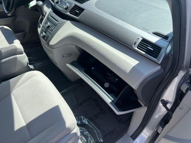 2016 Lunar Silver Metallic /Truffle Honda Odyssey LX (5FNRL5H24GB) with an 3.5L V-6 i-VTEC variable valve control engine, Automatic transmission, located at 940 North Main Street, Cedar City, UT, 84720, (435) 628-0023, 37.692936, -113.061897 - We specialize in helping ALL people get the best financing available. No matter your credit score, good, bad or none we can get you an amazing rate. Had a bankruptcy, divorce, or repossessions? We give you the green light to get your credit back on the road. Low down and affordable payments that fit- Photo#28
