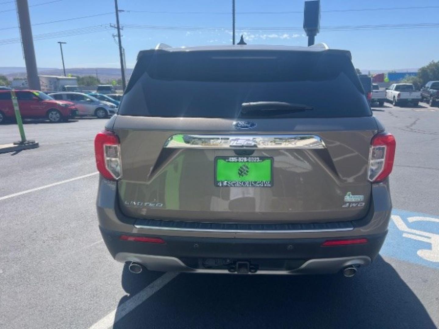 2021 Stone Gray Metallic /Ebony Ford Explorer Limited (1FMSK8FH1MG) with an 3.3L V-6 port/direct injection engine, Automatic transmission, located at 1865 East Red Hills Pkwy, St. George, 84770, (435) 628-0023, 37.120850, -113.543640- Photo#5