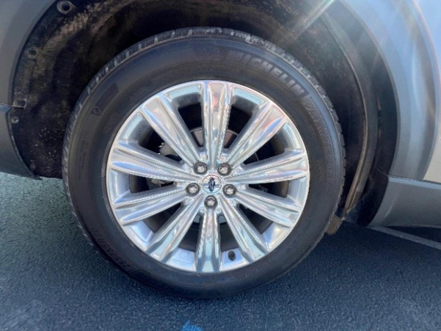 2021 Stone Gray Metallic /Ebony Ford Explorer Limited (1FMSK8FH1MG) with an 3.3L V-6 port/direct injection engine, Automatic transmission, located at 1865 East Red Hills Pkwy, St. George, 84770, (435) 628-0023, 37.120850, -113.543640- Photo#8
