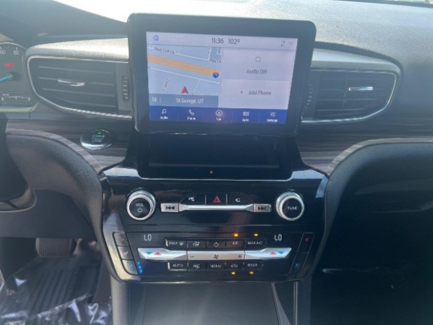 2021 Stone Gray Metallic /Ebony Ford Explorer Limited (1FMSK8FH1MG) with an 3.3L V-6 port/direct injection engine, Automatic transmission, located at 1865 East Red Hills Pkwy, St. George, 84770, (435) 628-0023, 37.120850, -113.543640- Photo#17