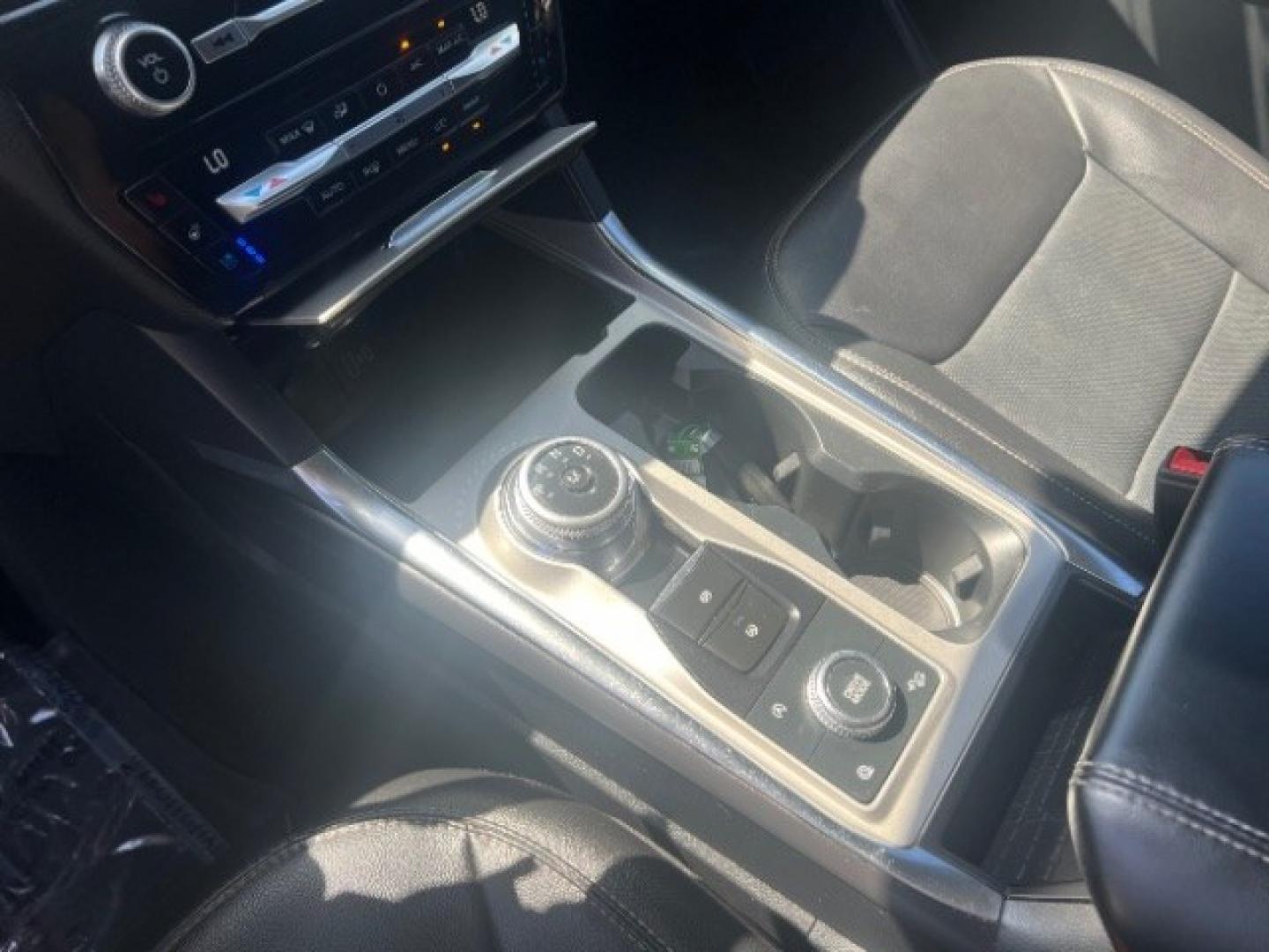 2021 Stone Gray Metallic /Ebony Ford Explorer Limited (1FMSK8FH1MG) with an 3.3L V-6 port/direct injection engine, Automatic transmission, located at 1865 East Red Hills Pkwy, St. George, 84770, (435) 628-0023, 37.120850, -113.543640- Photo#18