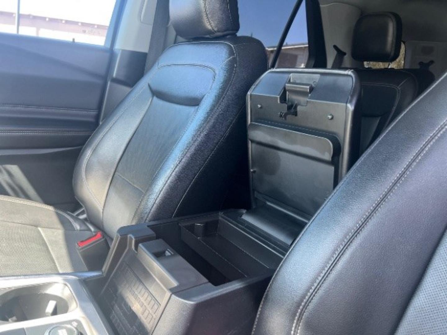 2021 Stone Gray Metallic /Ebony Ford Explorer Limited (1FMSK8FH1MG) with an 3.3L V-6 port/direct injection engine, Automatic transmission, located at 1865 East Red Hills Pkwy, St. George, 84770, (435) 628-0023, 37.120850, -113.543640- Photo#19
