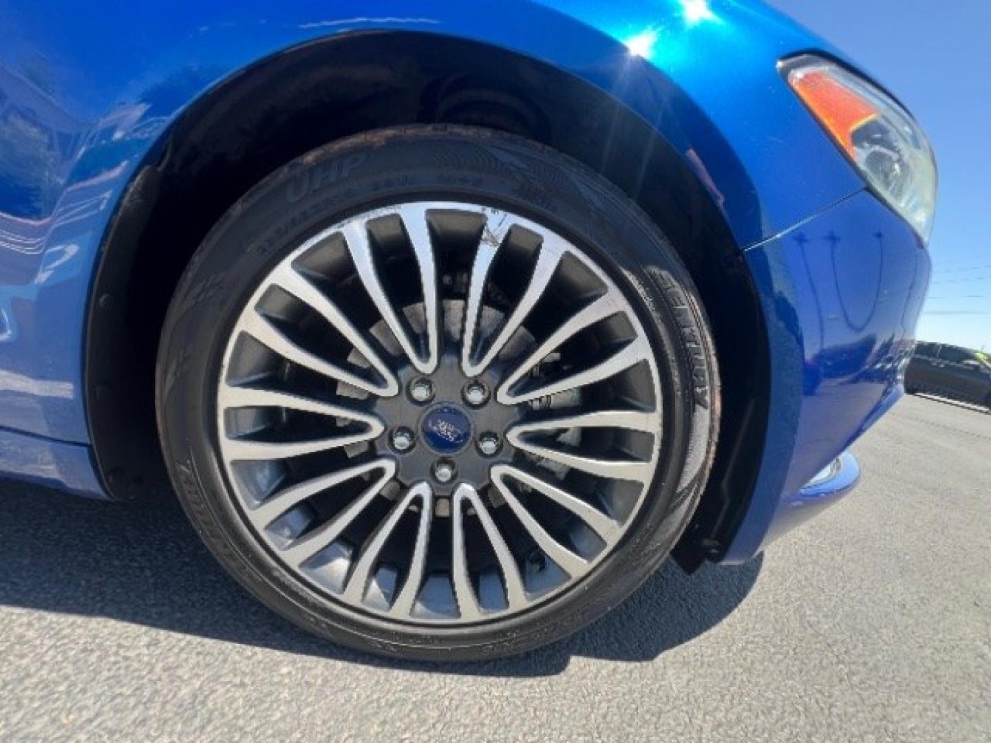 2017 Lightning Blue /Medium Soft Ceramic Ford Fusion Hybrid Titanium (3FA6P0RU8HR) with an 2L I-4 DOHC engine, Automatic transmission, located at 1865 East Red Hills Pkwy, St. George, 84770, (435) 628-0023, 37.120850, -113.543640 - We specialize in helping ALL people get the best financing available. No matter your credit score, good, bad or none we can get you an amazing rate. Had a bankruptcy, divorce, or repossessions? We give you the green light to get your credit back on the road. Low down and affordable payments that fit- Photo#8