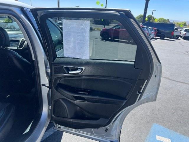 2017 Ingot Silver Metallic /Ebony Ford Edge SEL (2FMPK3J83HB) with an 3.5L V-6 DOHC engine, Automatic transmission, located at 940 North Main Street, Cedar City, UT, 84720, (435) 628-0023, 37.692936, -113.061897 - We specialize in helping ALL people get the best financing available. No matter your credit score, good, bad or none we can get you an amazing rate. Had a bankruptcy, divorce, or repossessions? We give you the green light to get your credit back on the road. Low down and affordable payments that fit- Photo#25