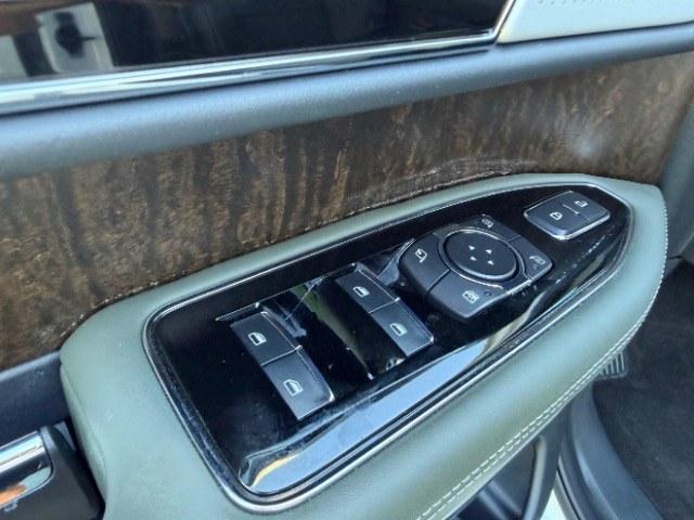 2022 Pristine White Metallic Tri-Coat /Urban Green w/Light Flint Stitch Lincoln Navigator Black Label (5LMJJ2TT4NE) with an EcoBoost 3.5L V-6 port/direct injection engine, located at 1865 East Red Hills Pkwy, St. George, 84770, (435) 628-0023, 37.120850, -113.543640- Photo#16