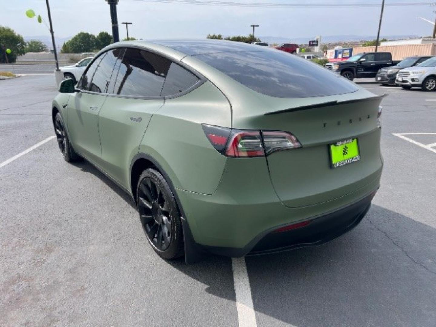 2020 Green /Black Tesla Model Y Long Range Dual Motor All-Wheel Drive (5YJYGDEE0LF) with an ELECTRIC engine, 1-Speed Automatic transmission, located at 1865 East Red Hills Pkwy, St. George, 84770, (435) 628-0023, 37.120850, -113.543640 - Excellent Tesla Model Y Long Range All Wheel Drive with FSD PAID FOR ($8k Full Self Driving Subscription fully transfers to new owner. Lock in FSD for life! 5 Seats HW3, Black Premium Interior and exterior in great condition. Wrapped Green - White original Every Tesla we sell has had cabin air fil- Photo#6