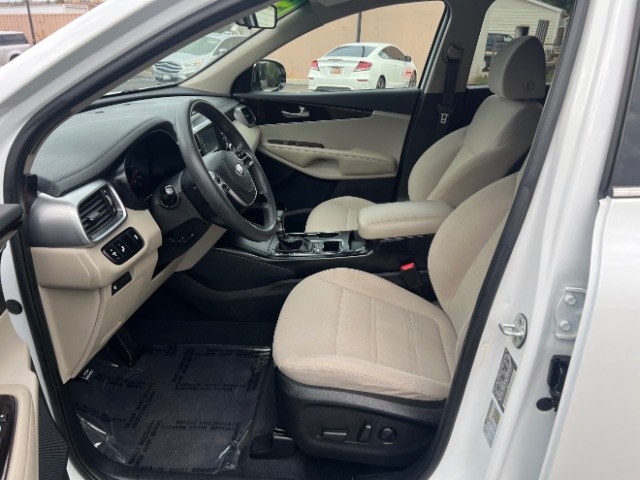 2019 Snow White Pearl /Stone Beige Kia Sorento 3.3L LX (5XYPGDA59KG) with an Lambda II 3.3L V-6 gasoline direct injection engine, AUTOMATIC transmission, located at 940 North Main Street, Cedar City, UT, 84720, (435) 628-0023, 37.692936, -113.061897 - This 2019 Kia Sorento LX is $11,000 in Cedar City. Mileage on the card is 118,379. Listed sales price includes $300 doc fee. 4 REASONS TO BUY FROM 4 SEASONS ~~CERTIFIED PREOWNED - This vehicle has gone through a 50 point inspection and road test. We fixed everything that was broken or worn out. O- Photo#14