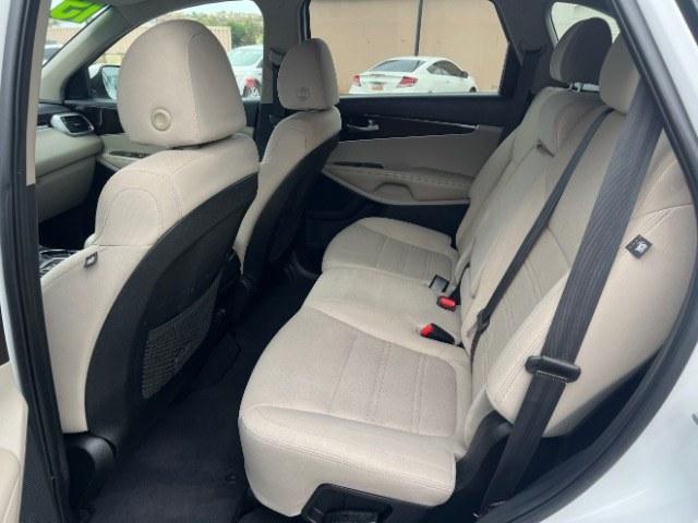 2019 Snow White Pearl /Stone Beige Kia Sorento 3.3L LX (5XYPGDA59KG) with an Lambda II 3.3L V-6 gasoline direct injection engine, AUTOMATIC transmission, located at 940 North Main Street, Cedar City, UT, 84720, (435) 628-0023, 37.692936, -113.061897 - This 2019 Kia Sorento LX is $11,000 in Cedar City. Mileage on the card is 118,379. Listed sales price includes $300 doc fee. 4 REASONS TO BUY FROM 4 SEASONS ~~CERTIFIED PREOWNED - This vehicle has gone through a 50 point inspection and road test. We fixed everything that was broken or worn out. O- Photo#21