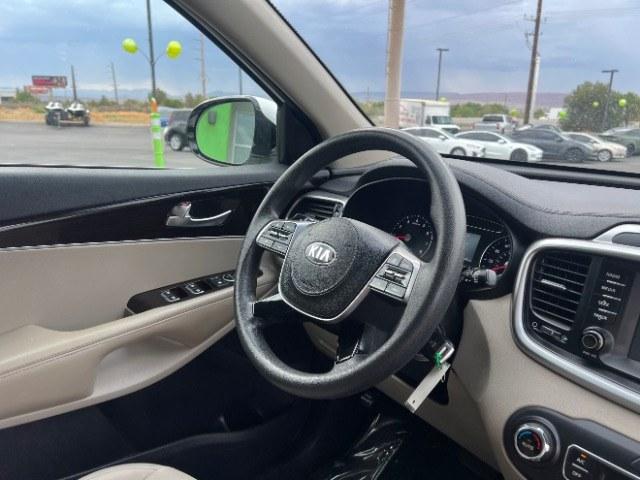 2019 Snow White Pearl /Stone Beige Kia Sorento 3.3L LX (5XYPGDA59KG) with an Lambda II 3.3L V-6 gasoline direct injection engine, AUTOMATIC transmission, located at 940 North Main Street, Cedar City, UT, 84720, (435) 628-0023, 37.692936, -113.061897 - This 2019 Kia Sorento LX is $11,000 in Cedar City. Mileage on the card is 118,379. Listed sales price includes $300 doc fee. 4 REASONS TO BUY FROM 4 SEASONS ~~CERTIFIED PREOWNED - This vehicle has gone through a 50 point inspection and road test. We fixed everything that was broken or worn out. O- Photo#30