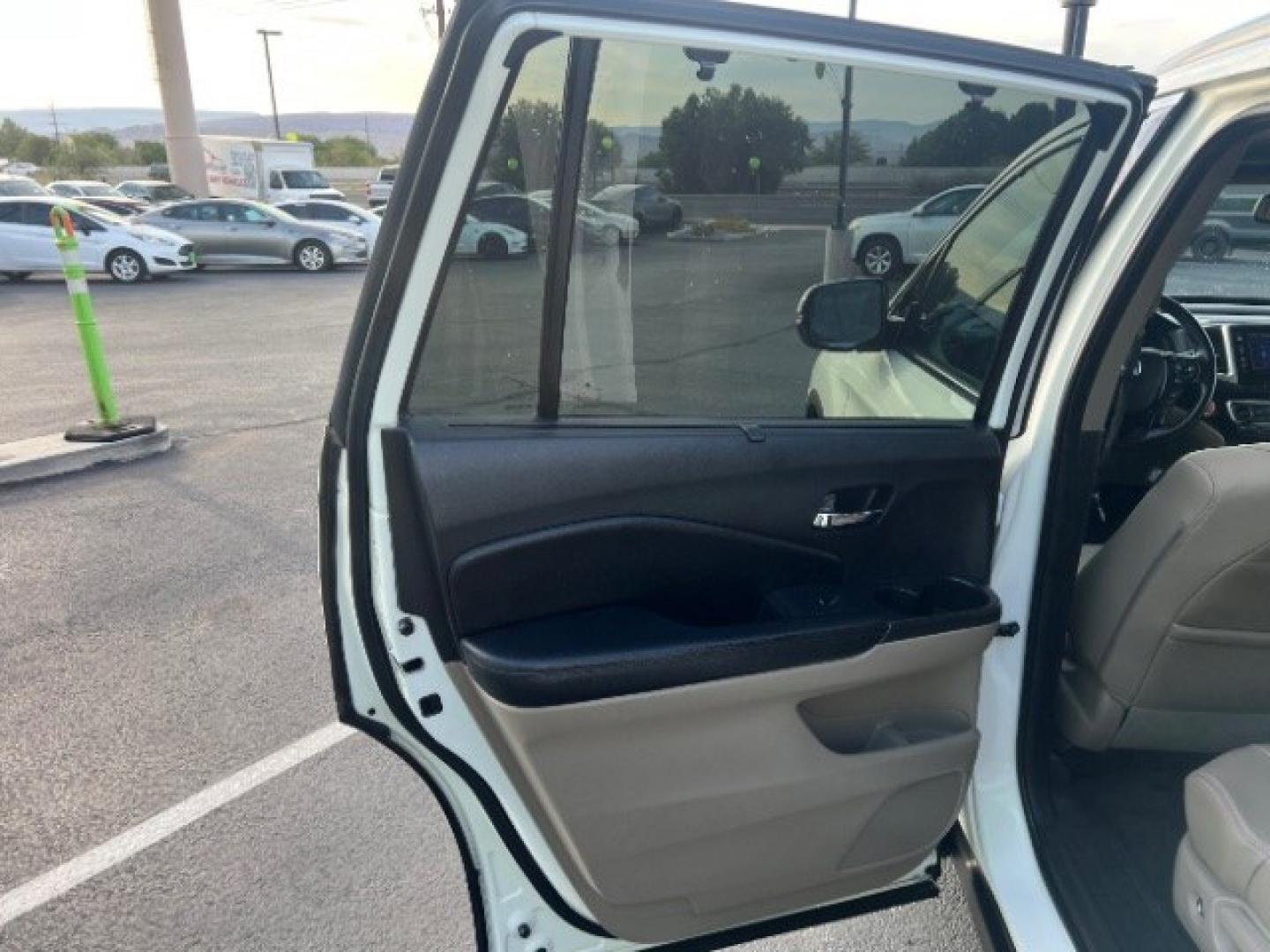 2016 White Diamond Pearl /Beige Honda Pilot Touring (5FNYF5H93GB) with an 3.5L V-6 gasoline direct injection engine, Automatic transmission, located at 1865 East Red Hills Pkwy, St. George, 84770, (435) 628-0023, 37.120850, -113.543640 - We specialize in helping ALL people get the best financing available. No matter your credit score, good, bad or none we can get you an amazing rate. Had a bankruptcy, divorce, or repossessions? We give you the green light to get your credit back on the road. Low down and affordable payments that fit- Photo#19
