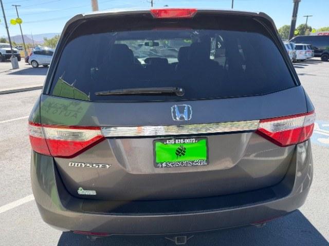 2013 Smoky Topaz Metallic /Truffle Honda Odyssey EX-L (5FNRL5H65DB) with an 3.5L V-6 i-VTEC variable valve control engine, Automatic transmission, located at 1865 East Red Hills Pkwy, St. George, 84770, (435) 628-0023, 37.120850, -113.543640 - This 2013 Honda Odyssey EX-L sits in St. George at $12,000. The odometer reads 152,993. Listed sales price includes $300 doc fee. 4 REASONS TO BUY FROM 4 SEASONS ~~CERTIFIED PREOWNED - This vehicle has gone through a 50 point inspection and road test. We fixed everything that was broken or worn o- Photo#5