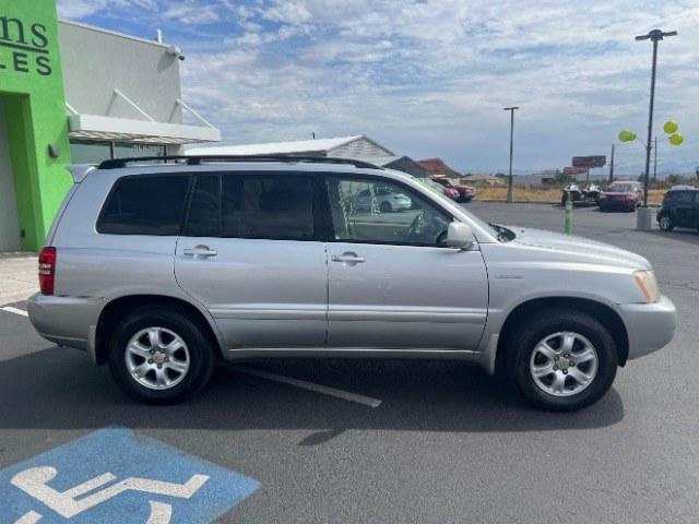 2002 Millennium Silver Metallic /Ivory Toyota Highlander V6 | Limited V6 (JTEHF21A520) with an 3L V-6 DOHC engine, Automatic transmission, located at 1865 East Red Hills Pkwy, St. George, 84770, (435) 628-0023, 37.120850, -113.543640 - We specialize in helping ALL people get the best financing available. No matter your credit score, good, bad or none we can get you an amazing rate. Had a bankruptcy, divorce, or repossessions? We give you the green light to get your credit back on the road. Low down and affordable payments that fit- Photo#7