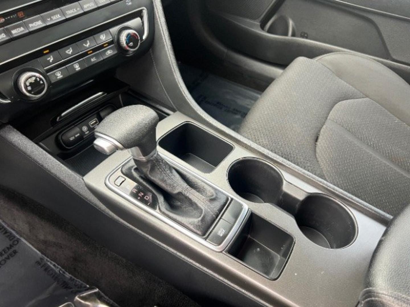 2018 Titanium Silver /Beige Kia Optima LX (5XXGT4L31JG) with an Theta II 2.4L I-4 gasoline direct injection engine, Automatic transmission, located at 1865 East Red Hills Pkwy, St. George, 84770, (435) 628-0023, 37.120850, -113.543640 - We specialize in helping ALL people get the best financing available. No matter your credit score, good, bad or none we can get you an amazing rate. Had a bankruptcy, divorce, or repossessions? We give you the green light to get your credit back on the road. Low down and affordable payments that fit- Photo#18