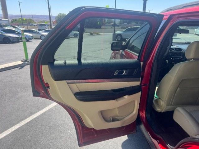 2016 Red /Beige Ford Explorer Base 4WD (1FM5K8B81GG) , Automatic transmission, located at 940 North Main Street, Cedar City, UT, 84720, (435) 628-0023, 37.692936, -113.061897 - We specialize in helping ALL people get the best financing available. No matter your credit score, good, bad or none we can get you an amazing rate. Had a bankruptcy, divorce, or repossessions? We give you the green light to get your credit back on the road. Low down and affordable payments that fit- Photo#20