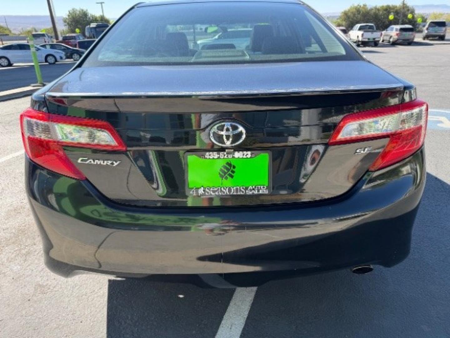 2014 Toyota Camry SE (4T1BF1FK5EU) with an 2.5L I-4 DOHC engine, located at 1865 East Red Hills Pkwy, St. George, 84770, (435) 628-0023, 37.120850, -113.543640 - We specialize in helping ALL people get the best financing available. No matter your credit score, good, bad or none we can get you an amazing rate. Had a bankruptcy, divorce, or repossessions? We give you the green light to get your credit back on the road. Low down and affordable payments that fit- Photo#7