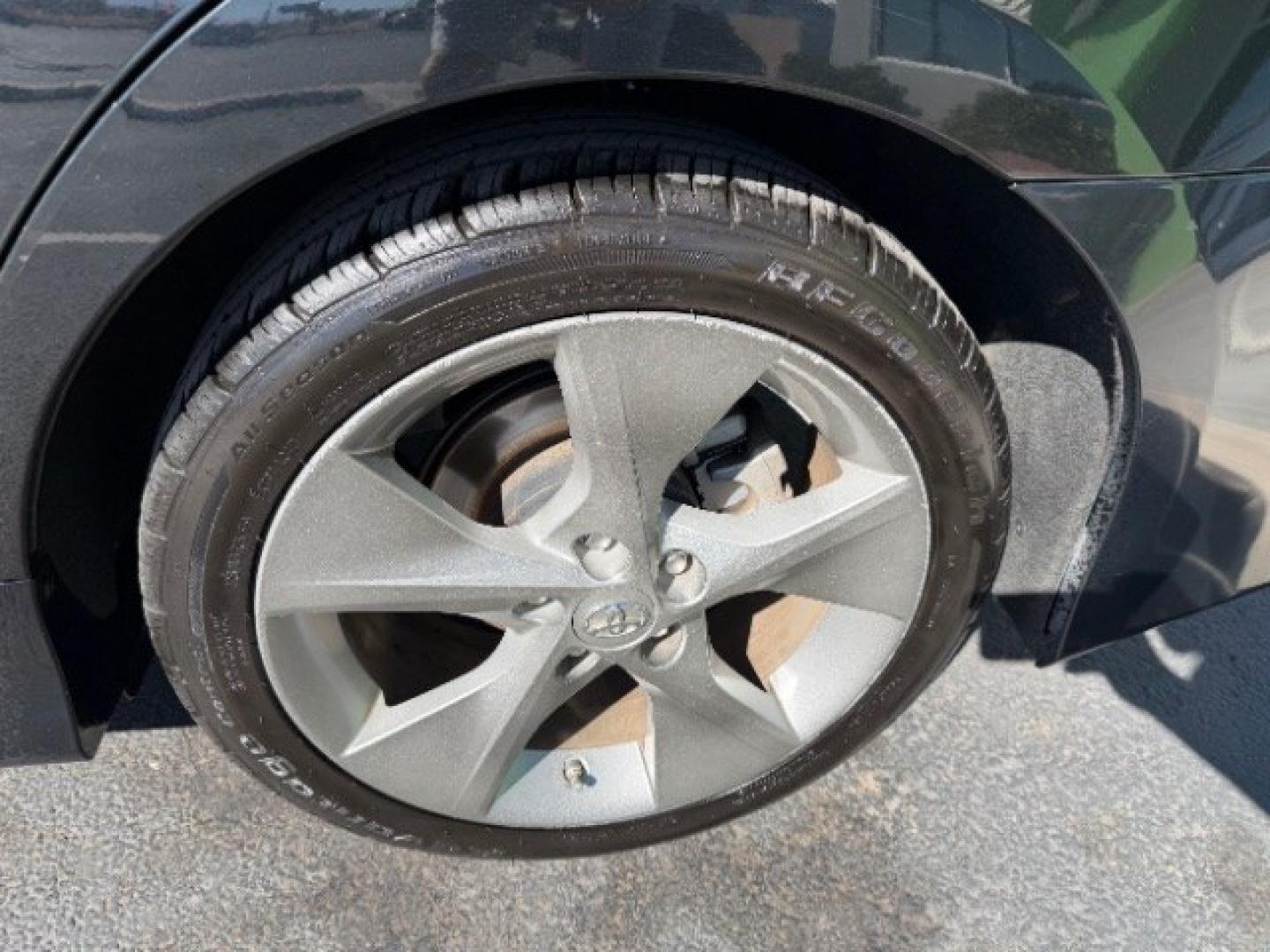 2014 Toyota Camry SE (4T1BF1FK5EU) with an 2.5L I-4 DOHC engine, located at 1865 East Red Hills Pkwy, St. George, 84770, (435) 628-0023, 37.120850, -113.543640 - We specialize in helping ALL people get the best financing available. No matter your credit score, good, bad or none we can get you an amazing rate. Had a bankruptcy, divorce, or repossessions? We give you the green light to get your credit back on the road. Low down and affordable payments that fit- Photo#8