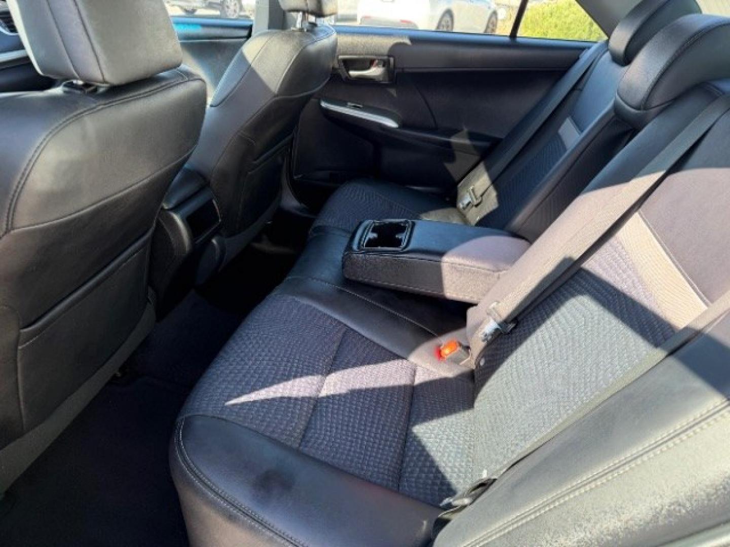 2014 Toyota Camry SE (4T1BF1FK5EU) with an 2.5L I-4 DOHC engine, located at 1865 East Red Hills Pkwy, St. George, 84770, (435) 628-0023, 37.120850, -113.543640 - We specialize in helping ALL people get the best financing available. No matter your credit score, good, bad or none we can get you an amazing rate. Had a bankruptcy, divorce, or repossessions? We give you the green light to get your credit back on the road. Low down and affordable payments that fit- Photo#11