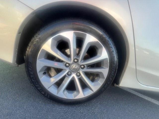 2015 Champagne Frost Pearl /Black Honda Accord Sport (1HGCR2F53FA) with an 2.4L I-4 gasoline direct injection engine, Automatic transmission, located at 1865 East Red Hills Pkwy, St. George, 84770, (435) 628-0023, 37.120850, -113.543640 - We specialize in helping ALL people get the best financing available. No matter your credit score, good, bad or none we can get you an amazing rate. Had a bankruptcy, divorce, or repossessions? We give you the green light to get your credit back on the road. Low down and affordable payments that fit- Photo#9