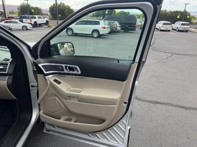 2015 Ingot Silver Metallic /Charcoal Black, leather Ford Explorer XLT FWD (1FM5K7D86FG) with an 3.5L V6 DOHC 24V engine, 6-Speed Automatic transmission, located at 1865 East Red Hills Pkwy, St. George, 84770, (435) 628-0023, 37.120850, -113.543640 - Versatile Southern Utah travel starts with this 2015 Ford Explorer XLT FWD. Its 3.5L V6, 6-speed automatic, and front-wheel drive make it a smart fit for school runs, family trips, and road adventures. With 132,787 miles, this Explorer is ready for its next adventure. The XLT adds charcoal black le- Photo#29
