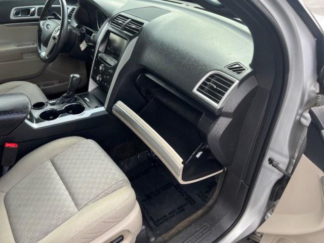 2015 Ingot Silver Metallic /Charcoal Black, leather Ford Explorer XLT FWD (1FM5K7D86FG) with an 3.5L V6 DOHC 24V engine, 6-Speed Automatic transmission, located at 1865 East Red Hills Pkwy, St. George, 84770, (435) 628-0023, 37.120850, -113.543640 - Versatile Southern Utah travel starts with this 2015 Ford Explorer XLT FWD. Its 3.5L V6, 6-speed automatic, and front-wheel drive make it a smart fit for school runs, family trips, and road adventures. With 132,787 miles, this Explorer is ready for its next adventure. The XLT adds charcoal black le- Photo#31