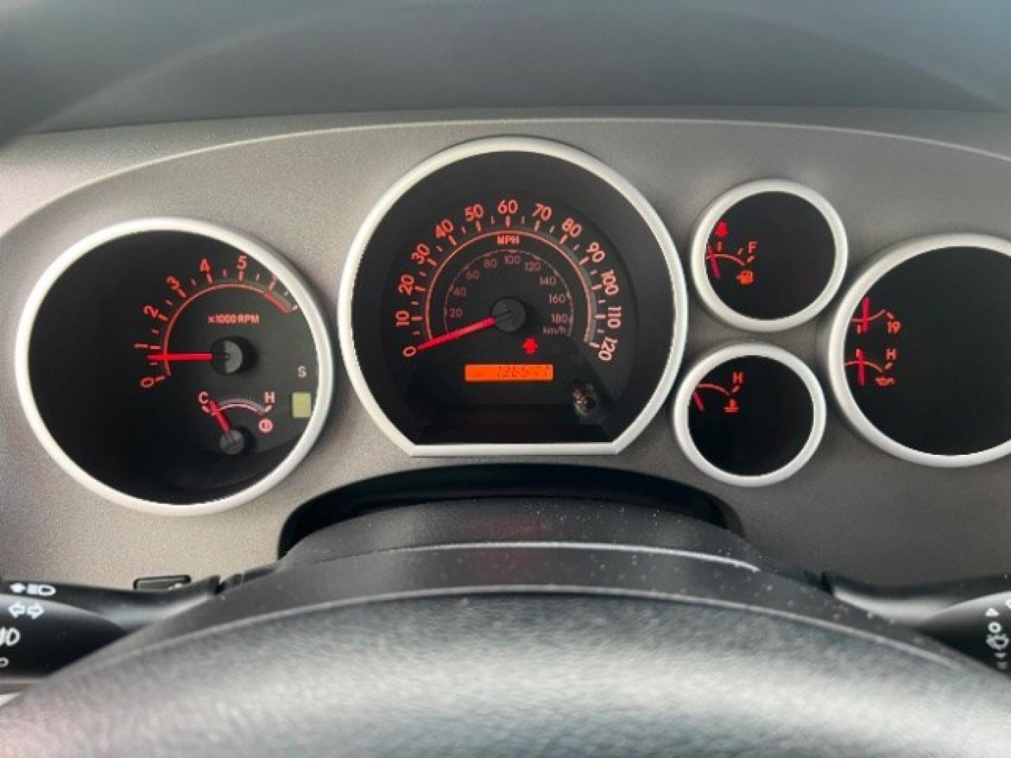 2011 Super White /Graphite Toyota Tundra 5.7l v8 SR5 (5TFDW5F18BX) with an I-FORCE 5.7L V-8 DOHC engine, Automatic transmission, located at 1865 East Red Hills Pkwy, St. George, 84770, (435) 628-0023, 37.120850, -113.543640 - We specialize in helping ALL people get the best financing available. No matter your credit score, good, bad or none we can get you an amazing rate. Had a bankruptcy, divorce, or repossessions? We give you the green light to get your credit back on the road. Low down and affordable payments that fit- Photo#16