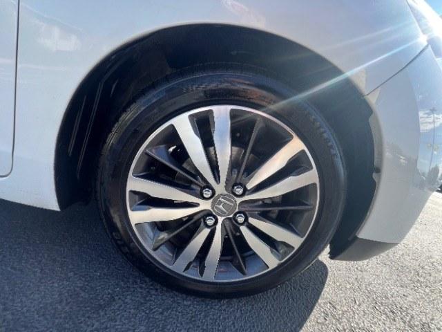 2015 White Orchid Pearl /Black Honda Fit EX-L | EX (3HGGK5H83FM) with an 1.5L I-4 gasoline direct injection engine, Automatic transmission, located at 940 North Main Street, Cedar City, UT, 84720, (435) 628-0023, 37.692936, -113.061897 - Versatile Southern Utah travel starts with this 2015 Honda Fit EX-L/EX. Its 1.5L 4-cylinder engine, CVT automatic transmission, and front-wheel drive make it a smart fit for commuting, errands, and easy Southern Utah trips. With 119601 miles, this Fit is ready for its next adventure. The EX-L/EX ad- Photo#8