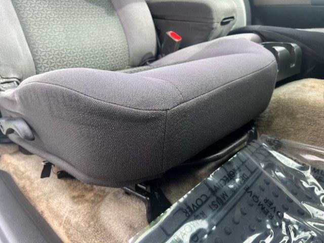 2005 Summit White /Pewter GMC Canyon SLE (1GTDS136258) with an Vortec 3.5L I-5 DOHC engine, Automatic transmission, located at 1865 East Red Hills Pkwy, St. George, 84770, (435) 628-0023, 37.120850, -113.543640 - We specialize in helping ALL people get the best financing available. No matter your credit score, good, bad or none we can get you an amazing rate. Had a bankruptcy, divorce, or repossessions? We give you the green light to get your credit back on the road. Low down and affordable payments that fit- Photo#25