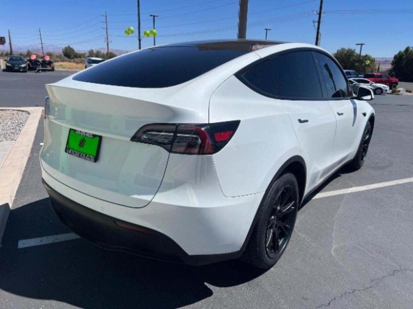 2020 Pearl White Multi-Coat /Black Tesla Model Y Long Range Dual Motor All-Wheel Drive (5YJYGDEE3LF) with an ELECTRIC engine, Electric transmission, located at 1865 East Red Hills Pkwy, St. George, 84770, (435) 628-0023, 37.120850, -113.543640 - Tesla Model Y All Wheel Drive HW3 and 5 Seats, Great tires. Every Tesla we sell has had cabin air filter replaced, radiator cleaned, fluids topped AND comes with a mobile charging kit! Battery is healthy and gets 267 on full Charge. Recurrent Range Score: Good 89% Clean title, 2 owners No accid- Photo#8