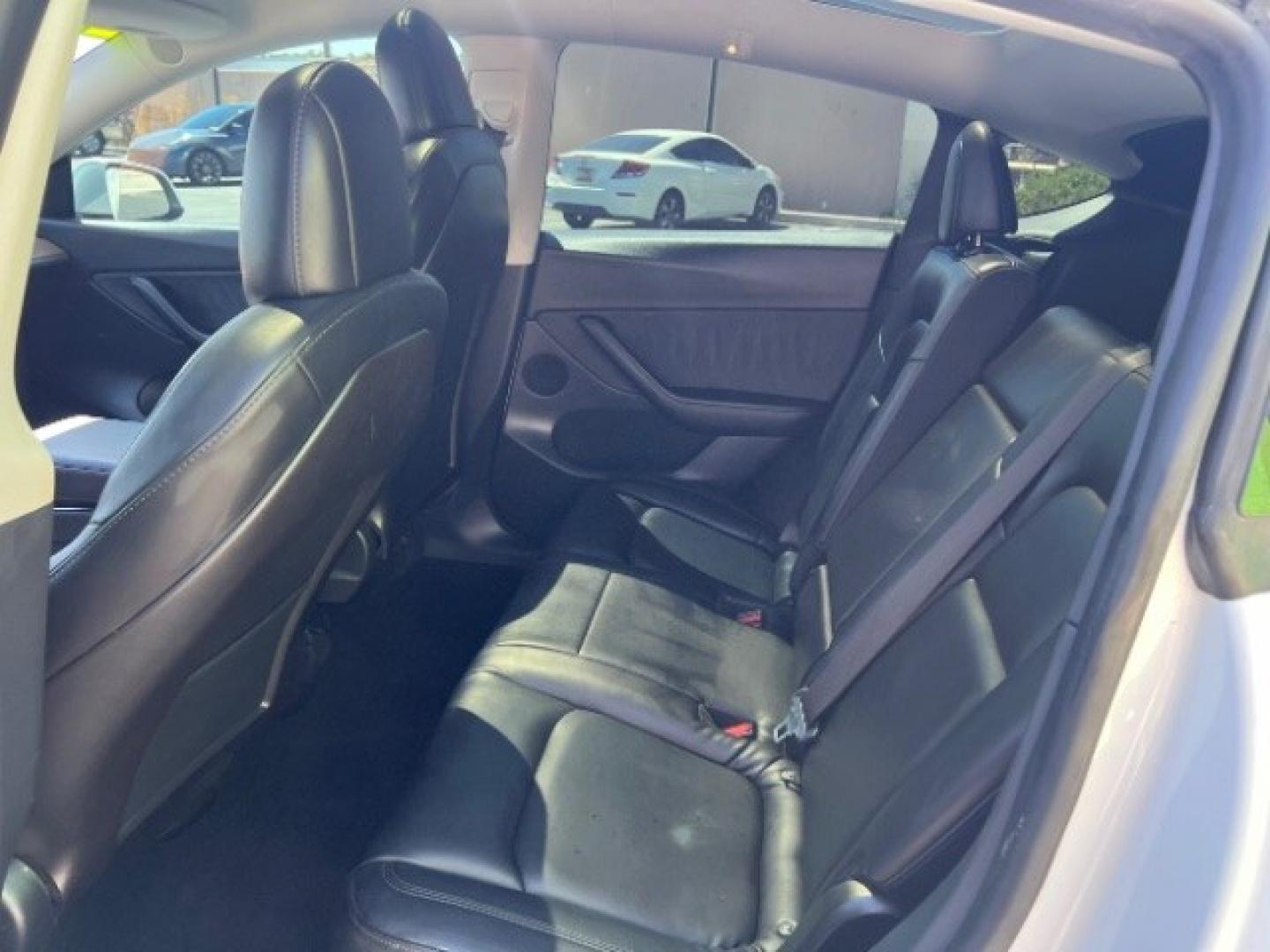2020 Pearl White Multi-Coat /Black Tesla Model Y Long Range Dual Motor All-Wheel Drive (5YJYGDEE3LF) with an ELECTRIC engine, Electric transmission, located at 1865 East Red Hills Pkwy, St. George, 84770, (435) 628-0023, 37.120850, -113.543640 - Tesla Model Y All Wheel Drive HW3 and 5 Seats, Great tires. Every Tesla we sell has had cabin air filter replaced, radiator cleaned, fluids topped AND comes with a mobile charging kit! Battery is healthy and gets 267 on full Charge. Recurrent Range Score: Good 89% Clean title, 2 owners No accid- Photo#21