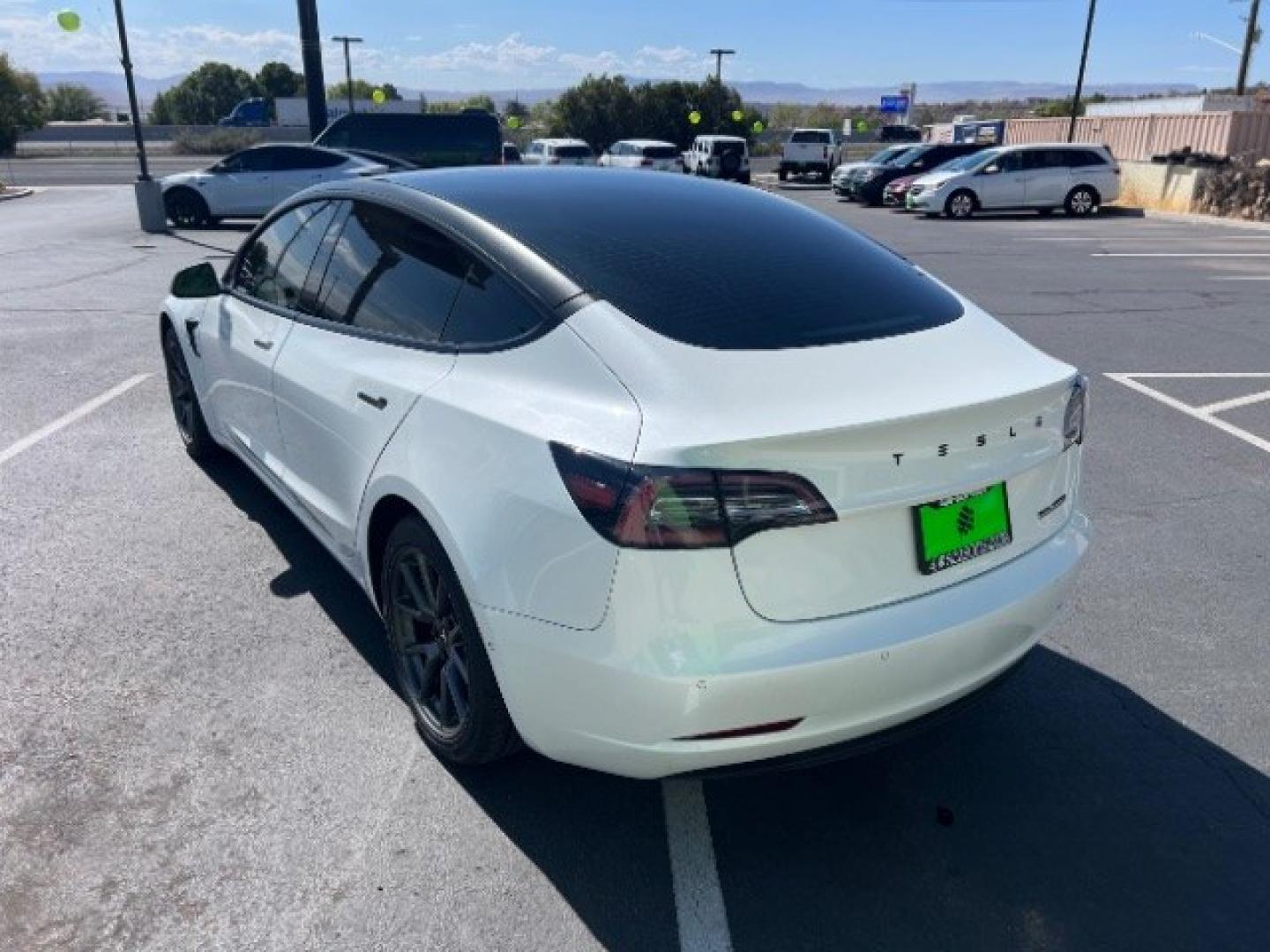 2021 Pearl White Multi-Coat /Black Tesla Model 3 Long Range Dual Motor All-Wheel Drive (5YJ3E1EB1MF) with an ELECTRIC engine, Electric transmission, located at 1865 East Red Hills Pkwy, St. George, 84770, (435) 628-0023, 37.120850, -113.543640 - Very affordable Tesla Model 3 All Wheel Drive, Acceleration boost paid for! HW3 and 5 Seats Interior and exterior in great condition. Ready to roll Every Tesla we sell has had cabin air filter replaced, radiator cleaned, fluids topped AND comes with a mobile charging kit! Battery is healthy and ge- Photo#6