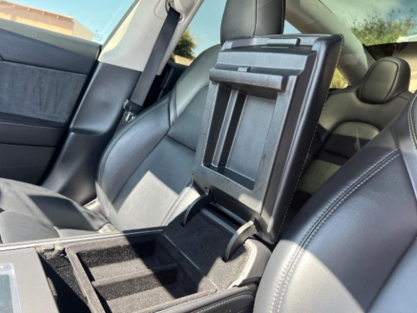2021 Pearl White Multi-Coat /Black Tesla Model 3 Long Range Dual Motor All-Wheel Drive (5YJ3E1EB1MF) with an ELECTRIC engine, Electric transmission, located at 1865 East Red Hills Pkwy, St. George, 84770, (435) 628-0023, 37.120850, -113.543640 - Very affordable Tesla Model 3 All Wheel Drive, Acceleration boost paid for! HW3 and 5 Seats Interior and exterior in great condition. Ready to roll Every Tesla we sell has had cabin air filter replaced, radiator cleaned, fluids topped AND comes with a mobile charging kit! Battery is healthy and ge- Photo#19