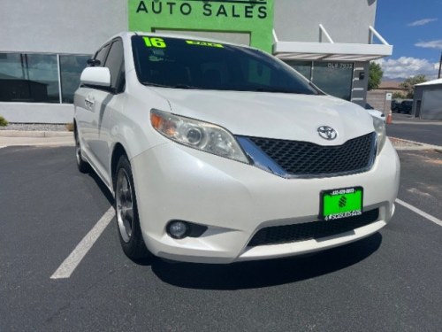 2016 Toyota Sienna XLE 8 Passenger | XLE 7 Passenger | Limited 7 Passenger | XLE Premium 8 Pas