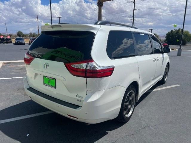 2016 White /Beige Leather Toyota Sienna XLE 8 Passenger | XLE 7 Passenger | Limited 7 Passenger | XLE Premium 8 Pas (5TDYK3DC9GS) with an 3.5L V-6 DOHC engine, Automatic transmission, located at 1865 East Red Hills Pkwy, St. George, 84770, (435) 628-0023, 37.120850, -113.543640 - We specialize in helping ALL people get the best financing available. No matter your credit score, good, bad or none we can get you an amazing rate. Had a bankruptcy, divorce, or repossessions? We give you the green light to get your credit back on the road. Low down and affordable payments that fit- Photo#6
