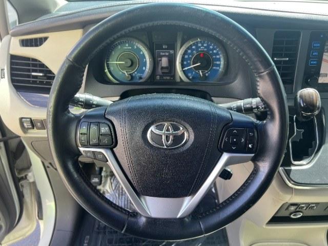 2016 White /Beige Leather Toyota Sienna XLE 8 Passenger | XLE 7 Passenger | Limited 7 Passenger | XLE Premium 8 Pas (5TDYK3DC9GS) with an 3.5L V-6 DOHC engine, Automatic transmission, located at 1865 East Red Hills Pkwy, St. George, 84770, (435) 628-0023, 37.120850, -113.543640 - We specialize in helping ALL people get the best financing available. No matter your credit score, good, bad or none we can get you an amazing rate. Had a bankruptcy, divorce, or repossessions? We give you the green light to get your credit back on the road. Low down and affordable payments that fit- Photo#15