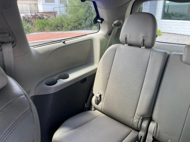 2016 White /Beige Leather Toyota Sienna XLE 8 Passenger | XLE 7 Passenger | Limited 7 Passenger | XLE Premium 8 Pas (5TDYK3DC9GS) with an 3.5L V-6 DOHC engine, Automatic transmission, located at 1865 East Red Hills Pkwy, St. George, 84770, (435) 628-0023, 37.120850, -113.543640 - We specialize in helping ALL people get the best financing available. No matter your credit score, good, bad or none we can get you an amazing rate. Had a bankruptcy, divorce, or repossessions? We give you the green light to get your credit back on the road. Low down and affordable payments that fit- Photo#23
