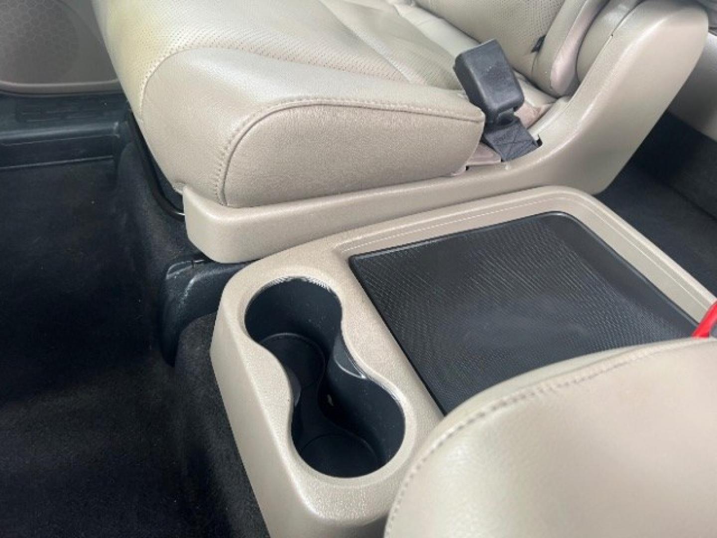 2017 White Diamond Pearl /Beige Honda Pilot Elite (5FNYF6H08HB) with an 3.5L V-6 gasoline direct injection engine, Automatic transmission, located at 1865 East Red Hills Pkwy, St. George, 84770, (435) 628-0023, 37.120850, -113.543640 - We specialize in helping ALL people get the best financing available. No matter your credit score, good, bad or none we can get you an amazing rate. Had a bankruptcy, divorce, or repossessions? We give you the green light to get your credit back on the road. Low down and affordable payments that fit- Photo#21