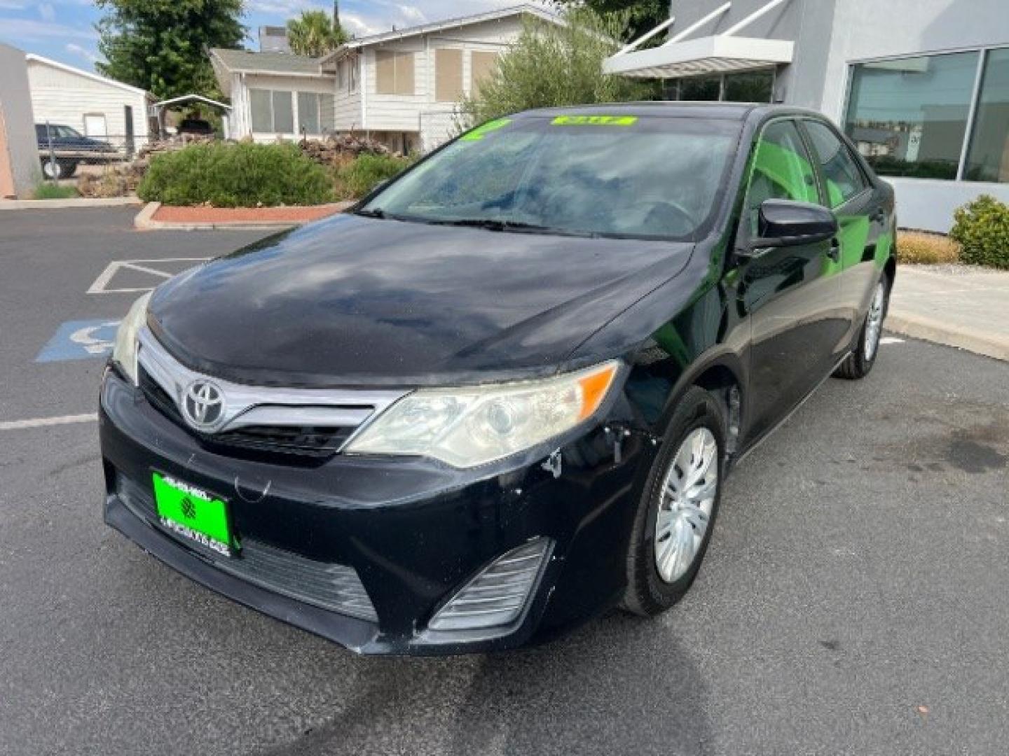 2012 Black /Gray Cloth Interior Toyota Camry Standard (4T1BF1FK0CU) with an 2.5L L4 DOHC 16V engine, 6-Speed Automatic transmission, located at 1865 East Red Hills Pkwy, St. George, 84770, (435) 628-0023, 37.120850, -113.543640 - We specialize in helping ALL people get the best financing available. No matter your credit score, good, bad or none we can get you an amazing rate. Had a bankruptcy, divorce, or repossessions? We give you the green light to get your credit back on the road. Low down and affordable payments that fit- Photo#2