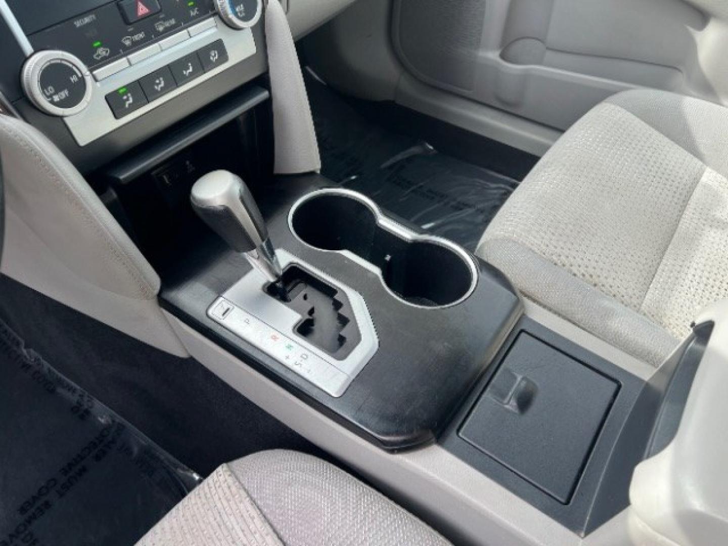 2012 Black /Gray Cloth Interior Toyota Camry Standard (4T1BF1FK0CU) with an 2.5L L4 DOHC 16V engine, 6-Speed Automatic transmission, located at 1865 East Red Hills Pkwy, St. George, 84770, (435) 628-0023, 37.120850, -113.543640 - We specialize in helping ALL people get the best financing available. No matter your credit score, good, bad or none we can get you an amazing rate. Had a bankruptcy, divorce, or repossessions? We give you the green light to get your credit back on the road. Low down and affordable payments that fit- Photo#18