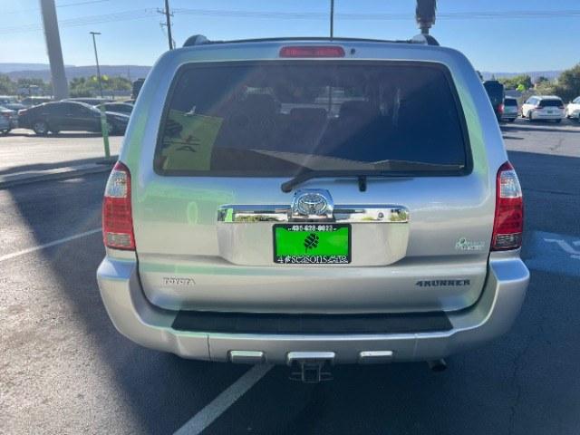 2006 Titanium Metallic /Stone Toyota 4Runner SR5 V6 | SR5 Sport V6 (JTEZU14R168) with an 4L V-6 DOHC engine, Automatic transmission, located at 1865 East Red Hills Pkwy, St. George, 84770, (435) 628-0023, 37.120850, -113.543640 - We specialize in helping ALL people get the best financing available. No matter your credit score, good, bad or none we can get you an amazing rate. Had a bankruptcy, divorce, or repossessions? We give you the green light to get your credit back on the road. Low down and affordable payments that fit- Photo#5