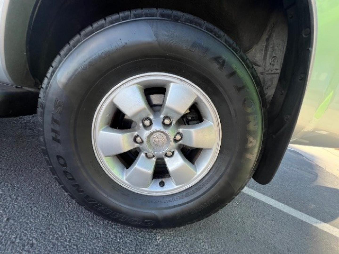 2006 Titanium Metallic /Stone Toyota 4Runner SR5 V6 (JTEZU14R168) with an 4L V-6 DOHC engine, Automatic transmission, located at 1865 East Red Hills Pkwy, St. George, 84770, (435) 628-0023, 37.120850, -113.543640- Photo#9
