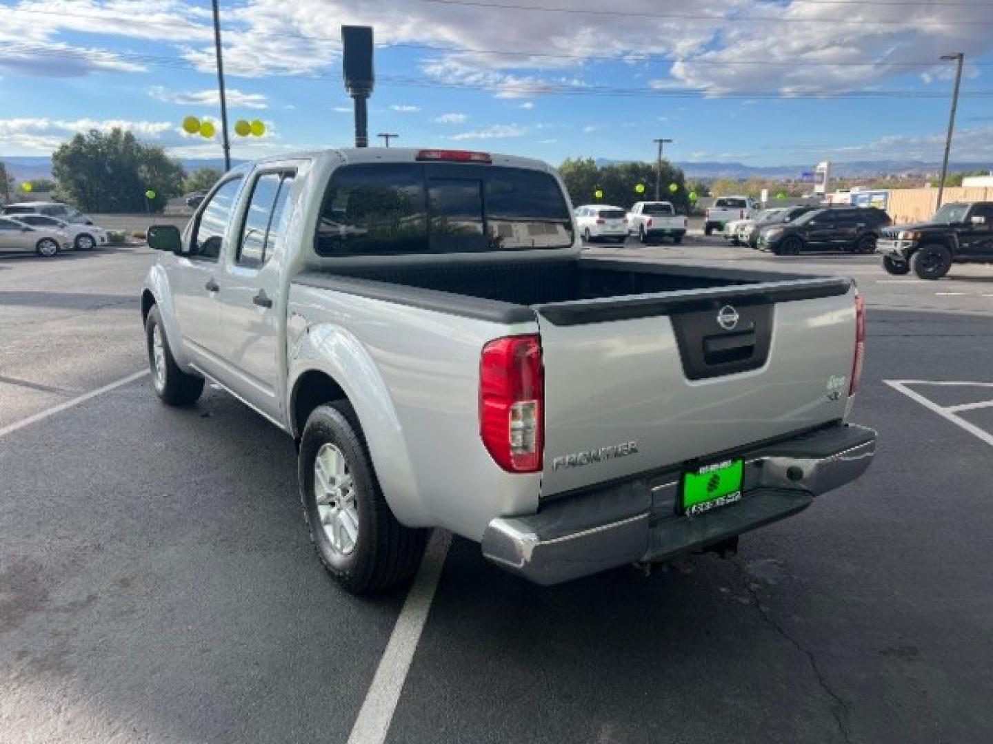2014 Brilliant Silver /Steel Nissan Frontier S | SV | Desert Runner | SL (1N6AD0ER2EN) with an VQ 4L V-6 DOHC engine, Automatic transmission, located at 1865 East Red Hills Pkwy, St. George, 84770, (435) 628-0023, 37.120850, -113.543640 - Versatile Southern Utah travel starts with this 2014 Nissan Frontier SV Crew Cab. Its 4.0L V6 engine, automatic transmission, and 4x2 drivetrain make it a smart fit for workdays, weekend projects, and light towing. With 134310 miles, this Frontier is ready for its next adventure. The SV Crew Cab ad- Photo#4