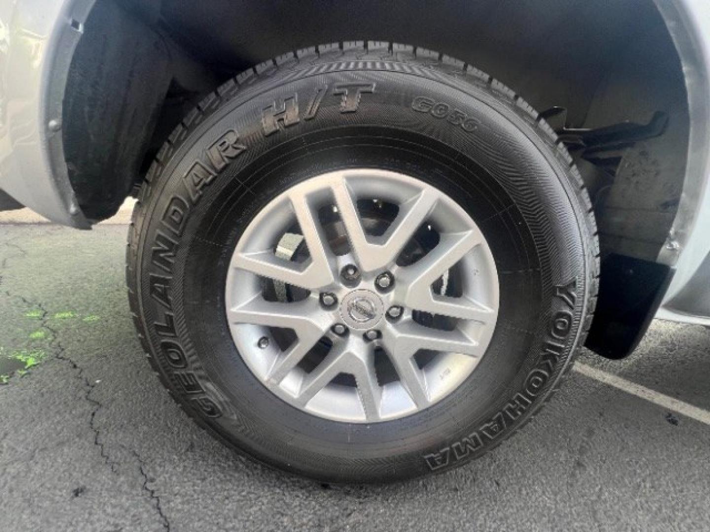 2014 Brilliant Silver /Steel Nissan Frontier S | SV | Desert Runner | SL (1N6AD0ER2EN) with an VQ 4L V-6 DOHC engine, Automatic transmission, located at 1865 East Red Hills Pkwy, St. George, 84770, (435) 628-0023, 37.120850, -113.543640 - Versatile Southern Utah travel starts with this 2014 Nissan Frontier SV Crew Cab. Its 4.0L V6 engine, automatic transmission, and 4x2 drivetrain make it a smart fit for workdays, weekend projects, and light towing. With 134310 miles, this Frontier is ready for its next adventure. The SV Crew Cab ad- Photo#11