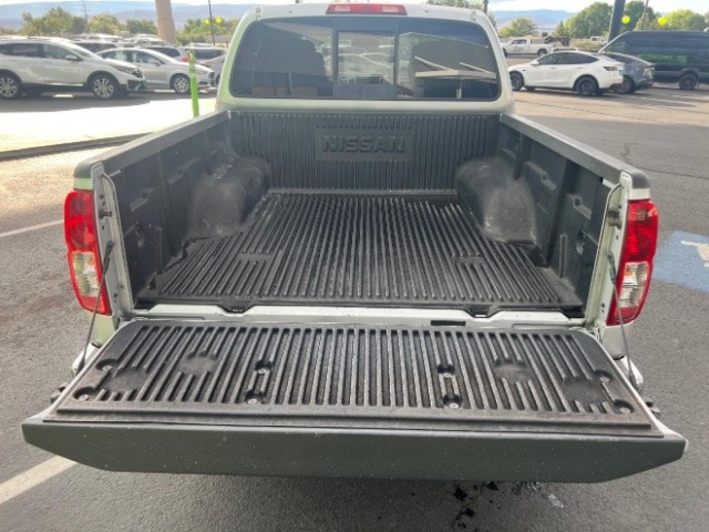 2014 Brilliant Silver /Steel Nissan Frontier S | SV | Desert Runner | SL (1N6AD0ER2EN) with an VQ 4L V-6 DOHC engine, Automatic transmission, located at 1865 East Red Hills Pkwy, St. George, 84770, (435) 628-0023, 37.120850, -113.543640 - Versatile Southern Utah travel starts with this 2014 Nissan Frontier SV Crew Cab. Its 4.0L V6 engine, automatic transmission, and 4x2 drivetrain make it a smart fit for workdays, weekend projects, and light towing. With 134310 miles, this Frontier is ready for its next adventure. The SV Crew Cab ad- Photo#23
