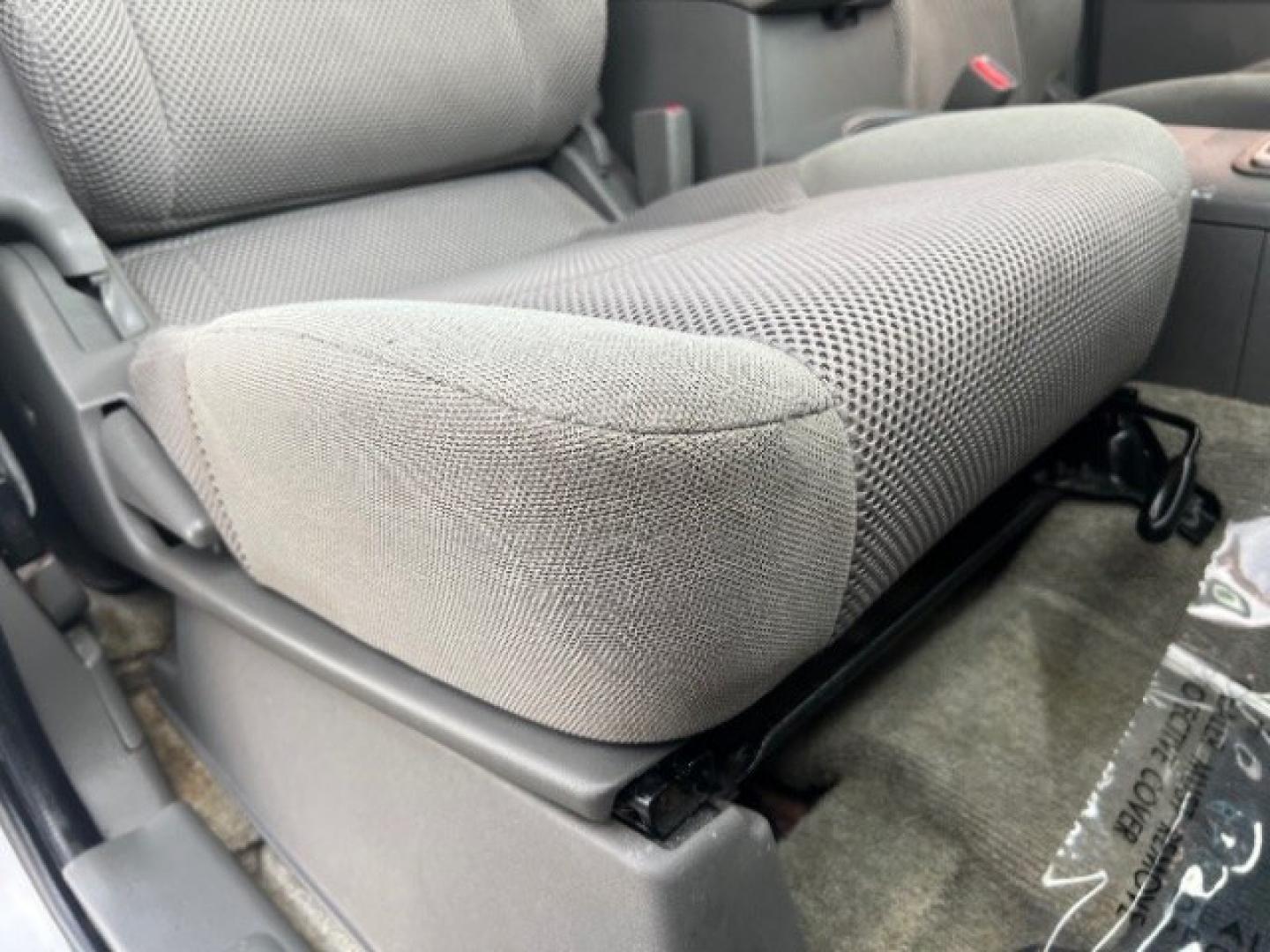 2014 Brilliant Silver /Steel Nissan Frontier S | SV | Desert Runner | SL (1N6AD0ER2EN) with an VQ 4L V-6 DOHC engine, Automatic transmission, located at 1865 East Red Hills Pkwy, St. George, 84770, (435) 628-0023, 37.120850, -113.543640 - Versatile Southern Utah travel starts with this 2014 Nissan Frontier SV Crew Cab. Its 4.0L V6 engine, automatic transmission, and 4x2 drivetrain make it a smart fit for workdays, weekend projects, and light towing. With 134310 miles, this Frontier is ready for its next adventure. The SV Crew Cab ad- Photo#27