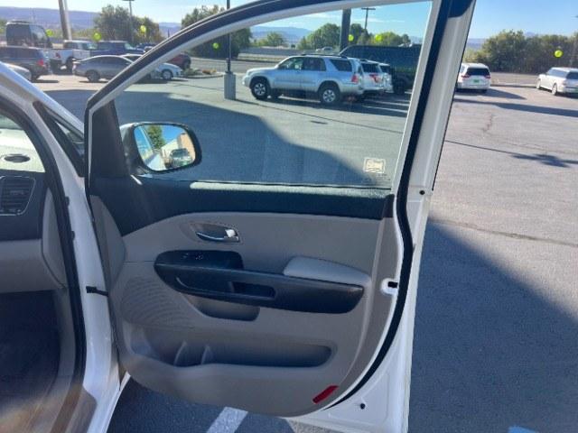 2019 Snow White Pearl /Gray Kia Sedona LX (KNDMB5C17K6) with an Lambda 3.3L V-6 gasoline direct injection engine, Automatic transmission, located at 1865 East Red Hills Pkwy, St. George, 84770, (435) 628-0023, 37.120850, -113.543640 - We specialize in helping ALL people get the best financing available. No matter your credit score, good, bad or none we can get you an amazing rate. Had a bankruptcy, divorce, or repossessions? We give you the green light to get your credit back on the road. Low down and affordable payments that fit- Photo#24