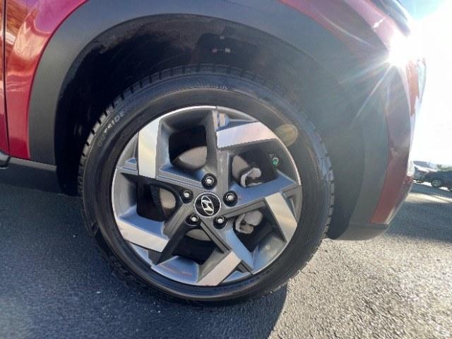 2025 Ultimate Red /Gray Hyundai Venue SEL (KMHRC8A39SU) with an Smartstream 1.6L I-4 DOHC engine, Automatic transmission, located at 940 North Main Street, Cedar City, UT, 84720, (435) 628-0023, 37.692936, -113.061897 - Versatile Southern Utah travel starts with this 2025 Hyundai Venue SEL. Its Smartstream 1.6L 4-cylinder, automatic transmission, and front-wheel drive make it a smart fit for commuting, errands, and easy Southern Utah day trips. With 49,995 miles, this Venue is ready for its next adventure. The SEL- Photo#8