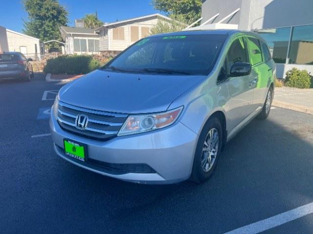 2013 Alabaster Silver Metallic /Truffle Honda Odyssey EX-L (5FNRL5H65DB) with an 3.5L V-6 i-VTEC variable valve control engine, Automatic transmission, located at 940 North Main Street, Cedar City, UT, 84720, (435) 628-0023, 37.692936, -113.061897 - Versatile Southern Utah travel starts with this 2013 Honda Odyssey EX-L. Its 3.5L V6, automatic transmission, and front-wheel drive make it a smart fit for school runs, family trips, and Southern Utah road adventures. With 137,530 miles, this Odyssey is ready for its next adventure. The EX-L adds T- Photo#2